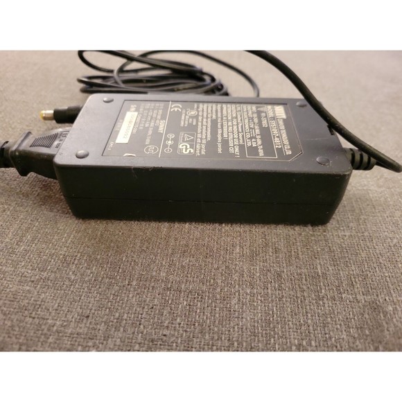 SUNNY Genuine SYS1097-4812 (91-57852) 12VDC AC Adapter Power Supply - Picture 6 of 9